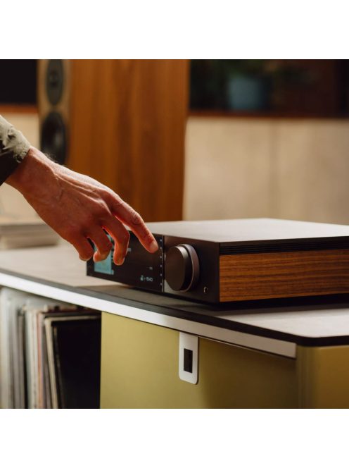Cambridge Audio EVO 300