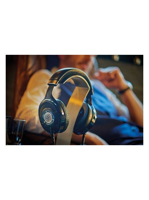 Focal Headphones Stand