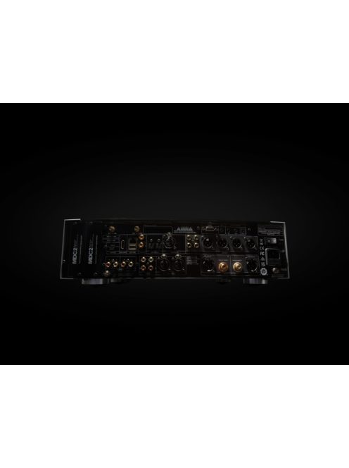NAD M66