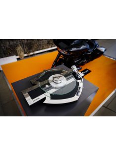 Pro-Ject Harley-Davidson Turntable
