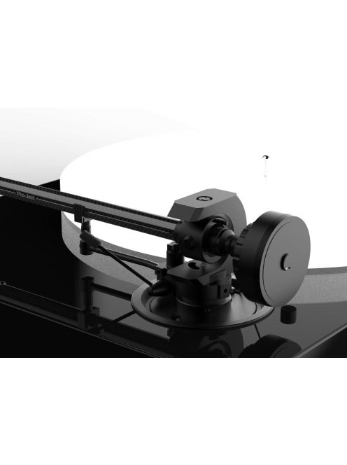 Pro-Ject X1 B