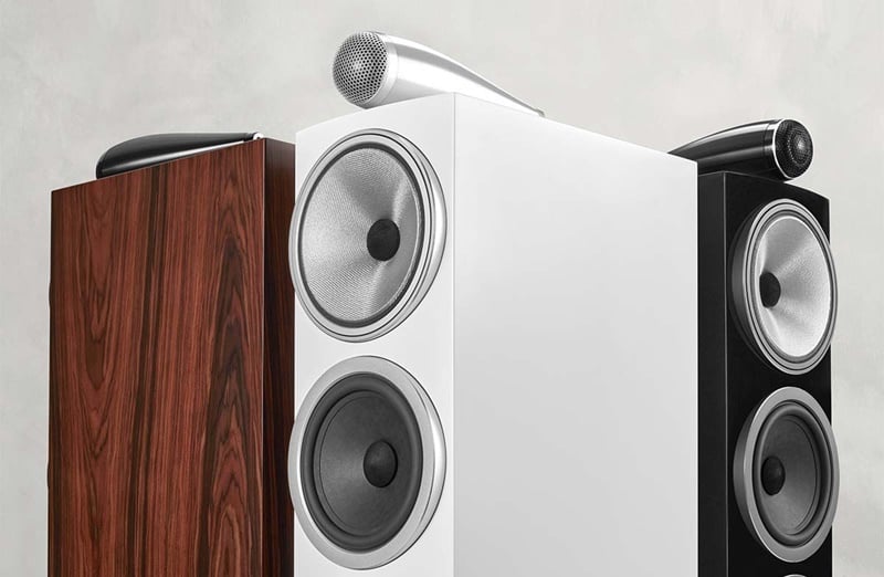 Bowers & Wilkins 703 S3 – A KISEBBIK TESTVÉR